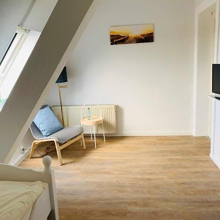 Hotel Faehrhaus Kirschenland Jork Quarto foto